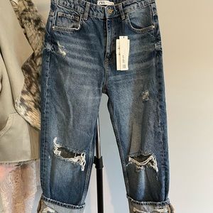 NWT Zara size 40 trendy ripped denim jeans